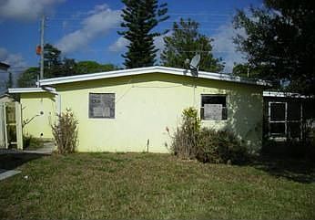 2nd image of 2808 SE Delmar St