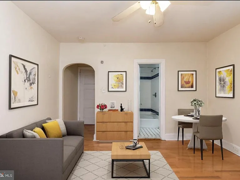 314 S 12th St #2R — Photo 1
