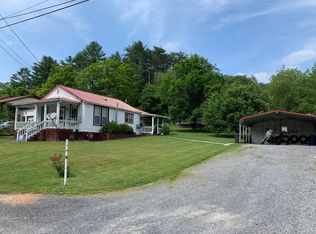 129 Harper St, White Sulphur Springs, WV 24986
