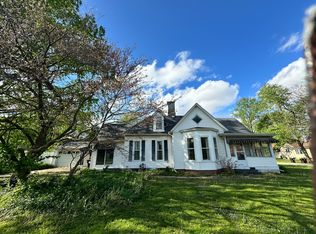503 N William St, Farmer City, IL 61842