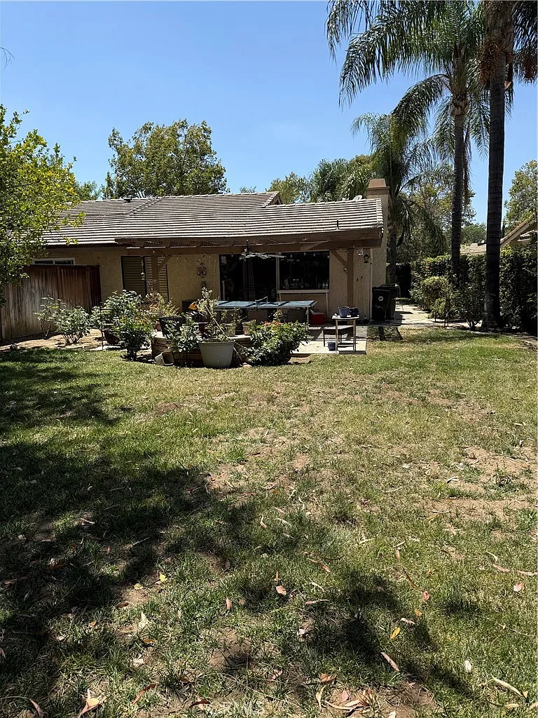 2 bed, 864 sqft, $3,200 — Photo 4