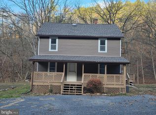 2128 Sir Johns Run Rd, Berkeley Springs, WV 25411