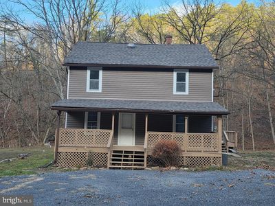 2128 Sir Johns Run Rd, Berkeley Springs, WV, 25411