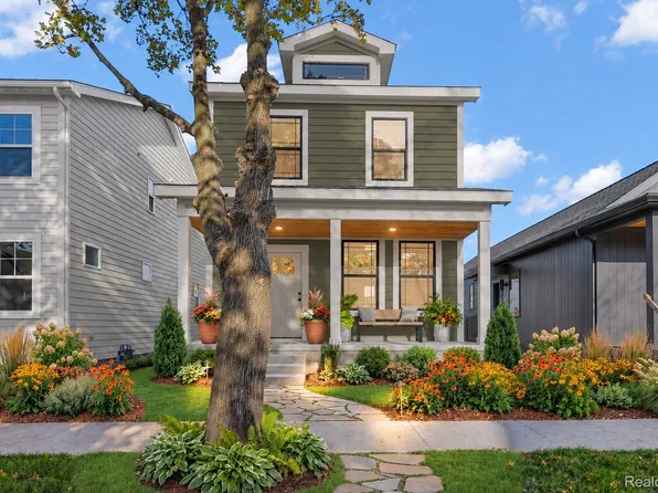 1797 Holcomb St, Detroit, MI 48214