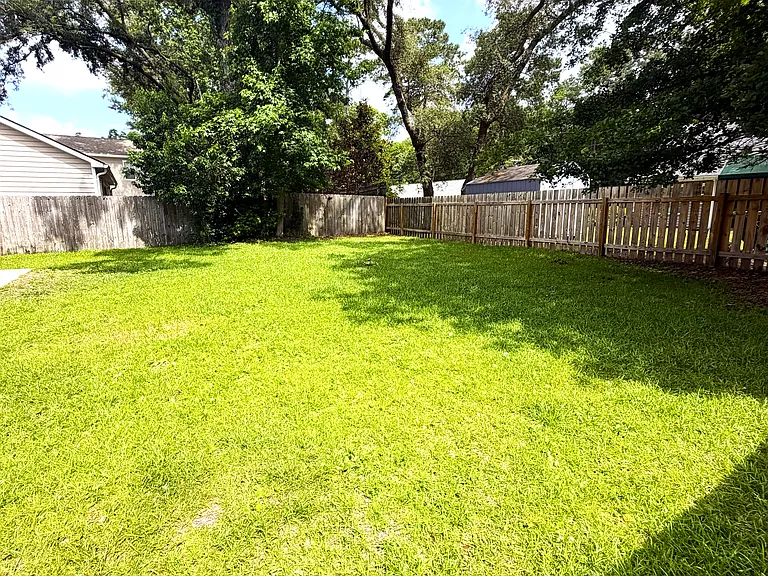 3950 Sage Dr — Photo 21