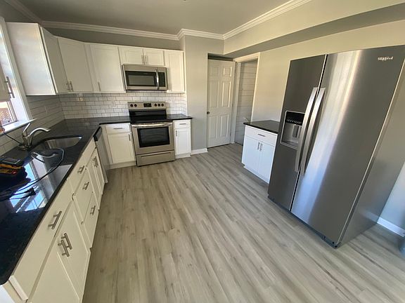 New kitchen