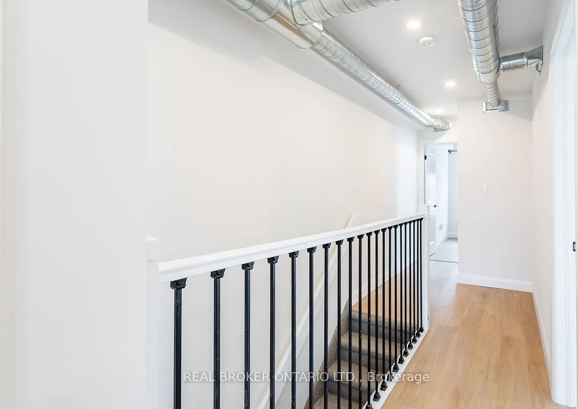 2 bed, $1,975 — Photo 3