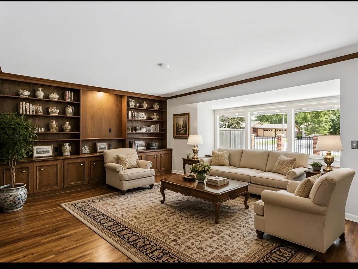 Mid Century Modern Gem In The Heart Of The Village Move In Special — Photo 4