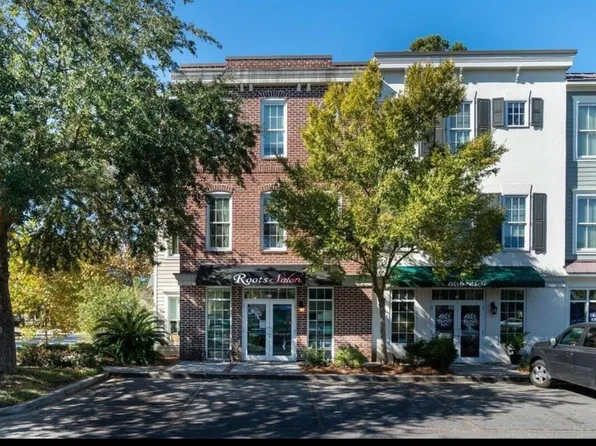 700 S Shelmore Blvd #100/200, Mount Pleasant, SC 29464