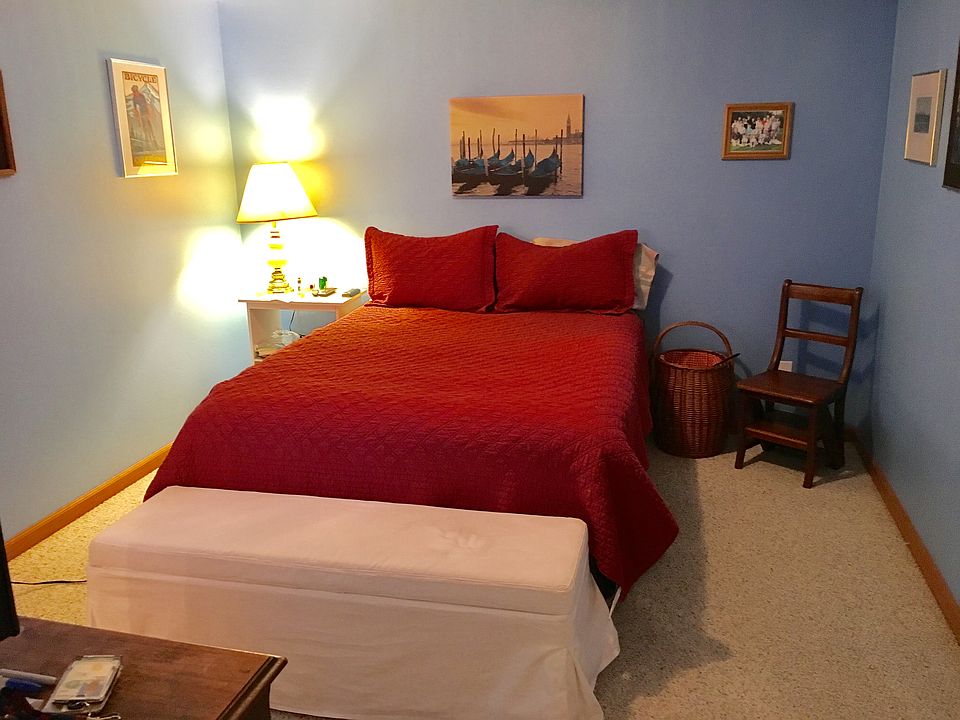 Bedroom 1 master