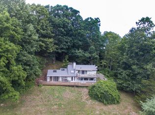 184 Cobble Rd, Kent, CT 06757