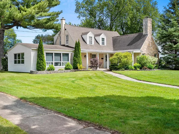 300 E Front St, Peshtigo, WI 54157