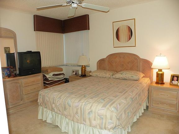 3rd image of 6172 Bay Isles Dr