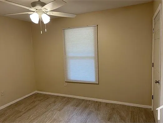 2048 Shady Lane Dr #A — Photo 8
