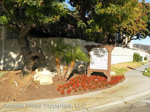 1st image of 1701 Calle Jules