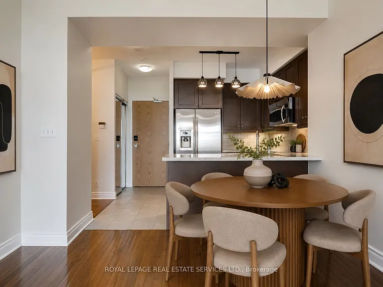 1900 Lake Shore Blvd W #701 — Photo 4