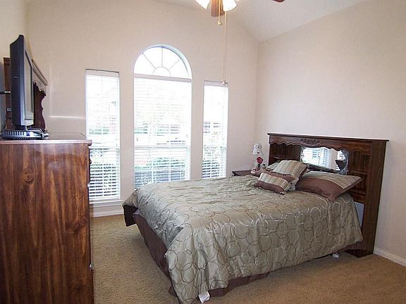 5th image of 22111 Emerald Run Ln