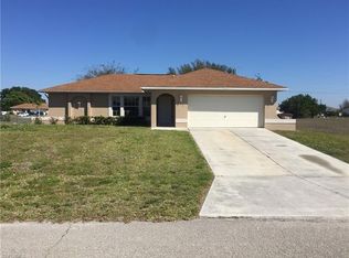 919 NE 10th Ter, Cape Coral, FL 33909