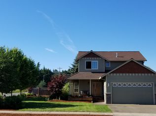 1090 Sage St, Silverton, OR 97381