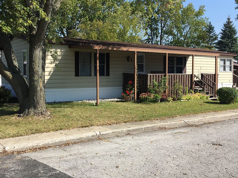 1st image of 1 Douglas Ct