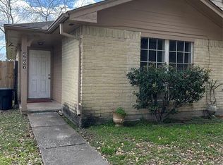 6907 Greenyard Dr, Houston, TX 77086