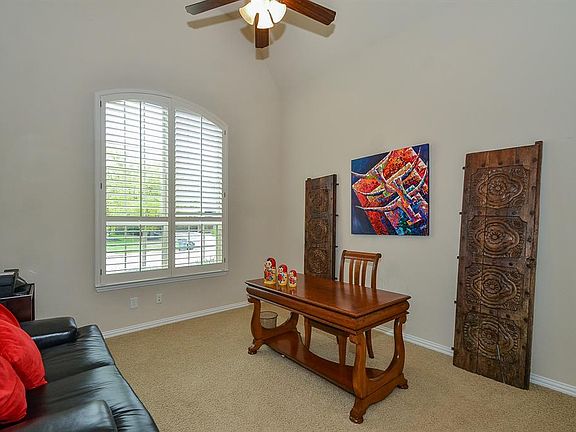 4th image of 5415 Humboldt Park Ln