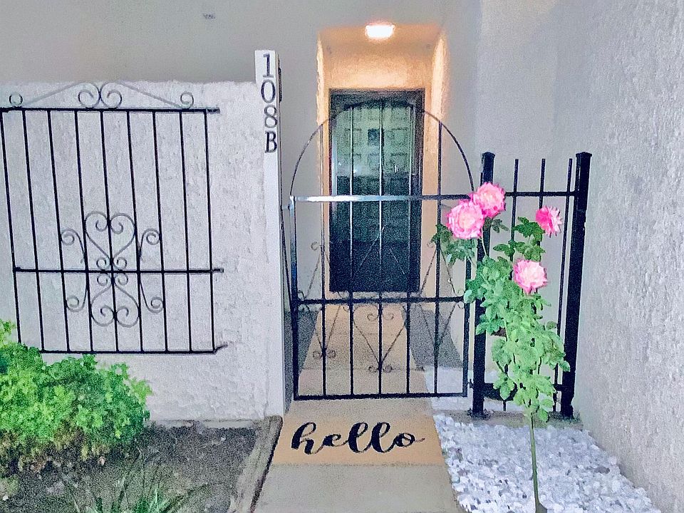 1st image of 207 High Cir #108B