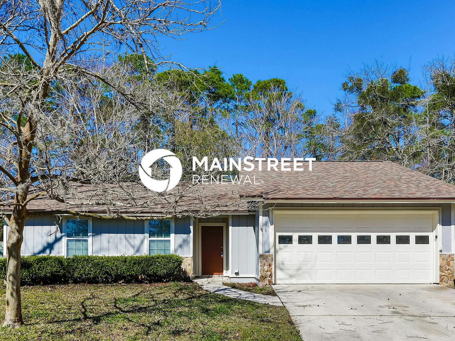 1696 Sandy Hollow Loop — Photo 1