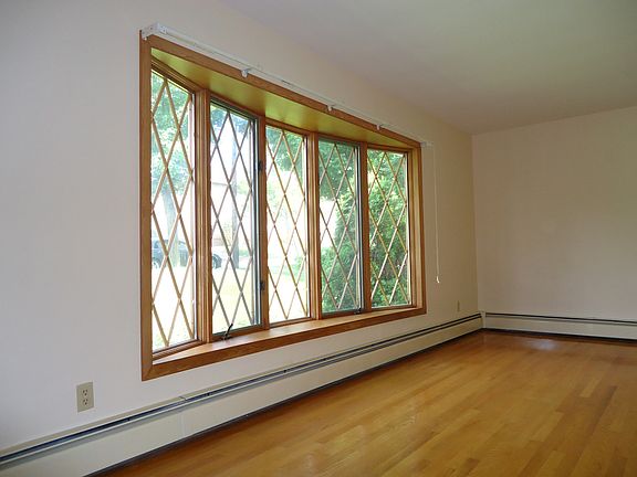3rd image of 1618 N 2nd Ave
