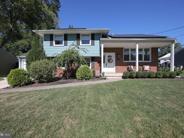 113 Ashley Ct, Cherry Hill, NJ 08003