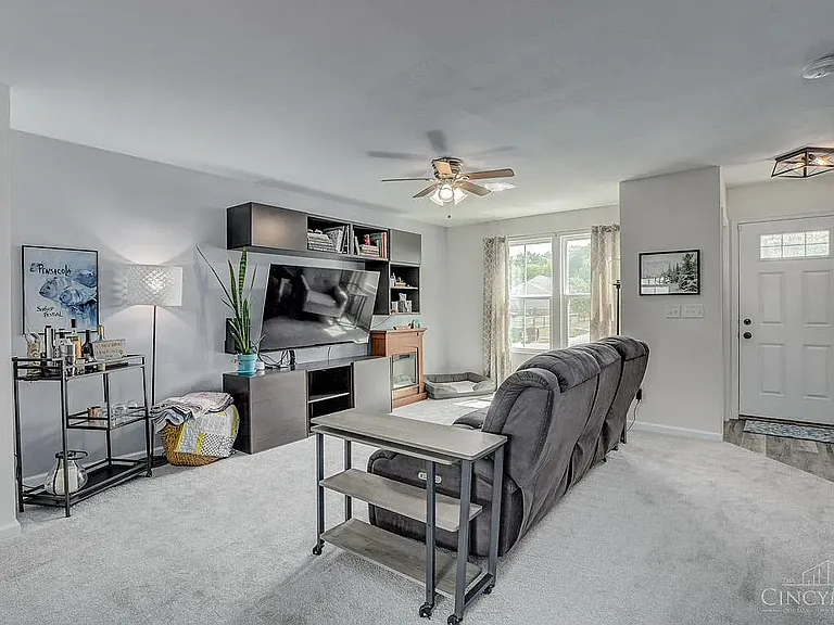 1493 Winwood Dr — Photo 10