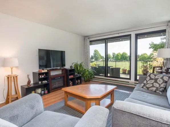 9300 Glenacres Dr #115, Richmond, BC V7A 1Y8