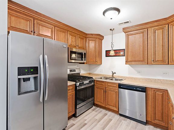 2nd image of 20B Kingery Quarter Cir