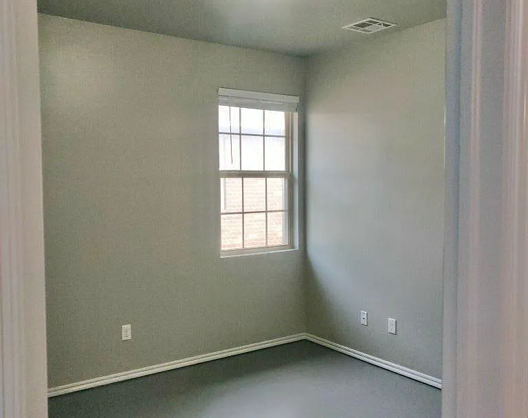 3 bed, 1255 sqft, $1,495 — Photo 4