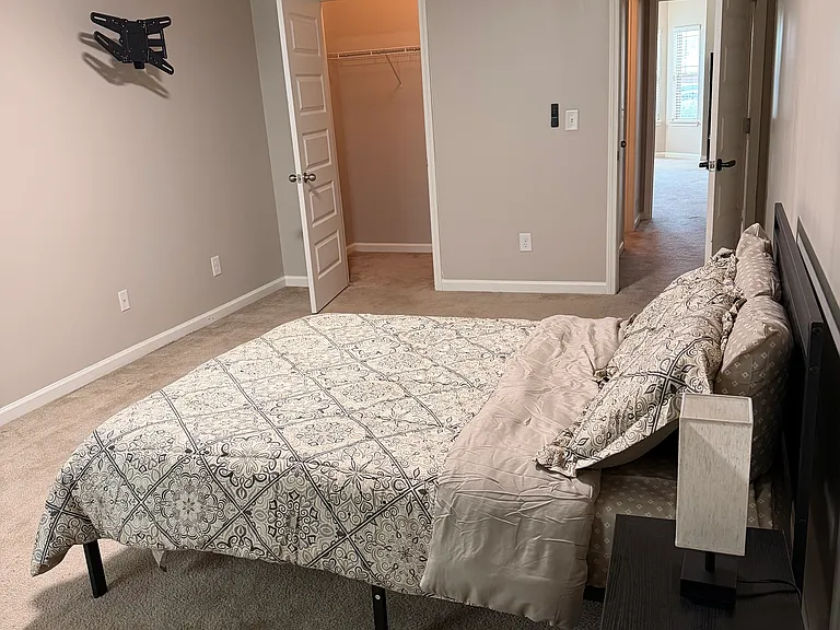 2771 Huntcliffe Dr — Photo 10
