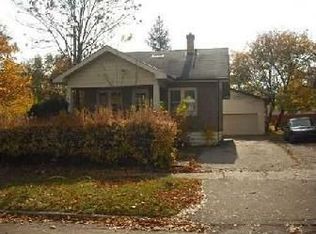 2001 Wolcott St, Flint, MI 48504