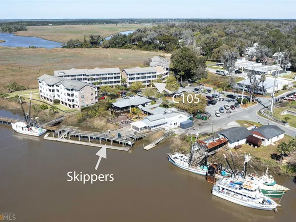 91 Screven St #105-C, Darien, GA 31305