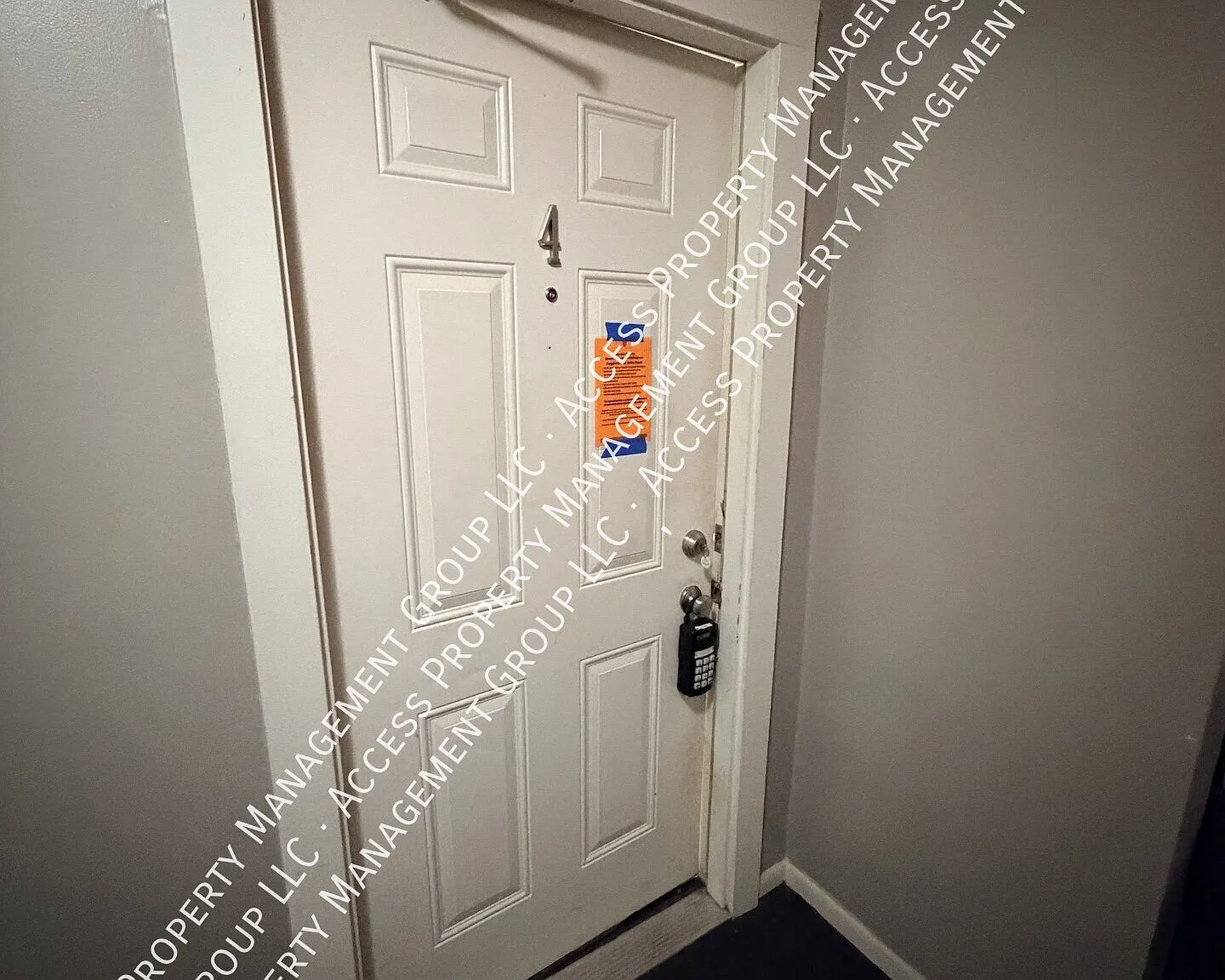 Large One Bedroom - Updated - Wyoming — Photo 2