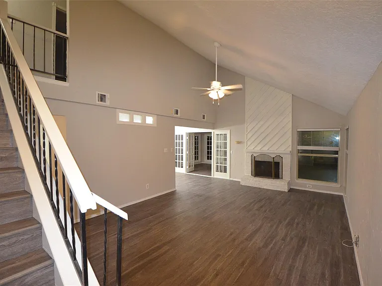 5307 Sweetwind Ln — Photo 2