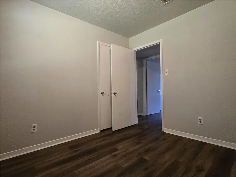 7731 Melanie St — Photo 5