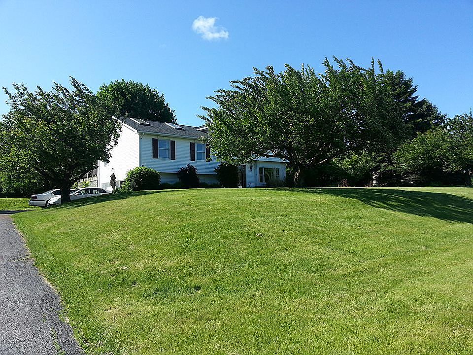 1st image of 14 De Jager Dr