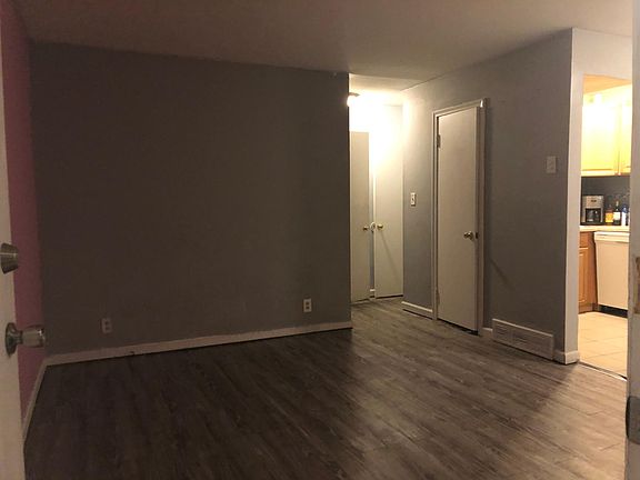 2nd image of 2509 Stieber St