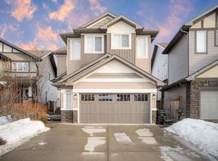 3687 Westcliff Way SW, Edmonton, AB T6W 2T1