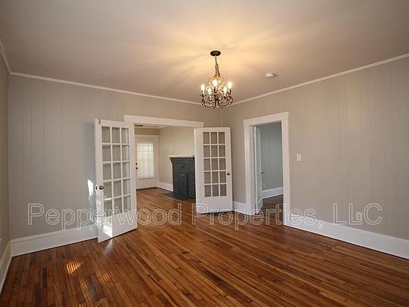 5th image of 231 S Hampton Dr