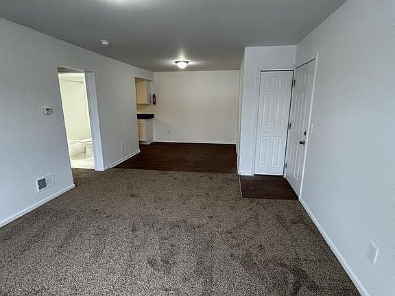 5th image of 721 Green Rd APT 224