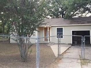 5320 Flamingo Rd, Fort Worth, TX 76119