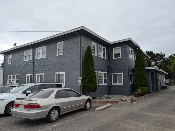 1011 E Division St, Mount Vernon, WA 98273