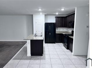 4645 Townwall St, Las Vegas, NV 89115