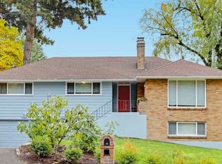 3360 SW Hamilton St, Portland, OR 97239