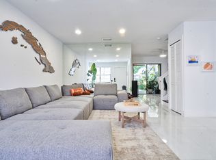 11137 SW 154th Ct, Miami, FL 33196